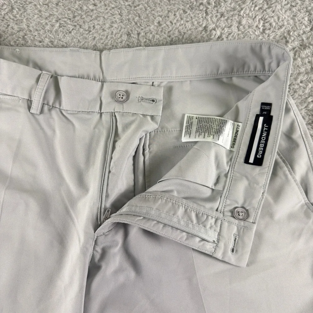 J.Lindeberg Somle Golf Shorts Mens 34 Light Grey Performance Technical GMPA05573